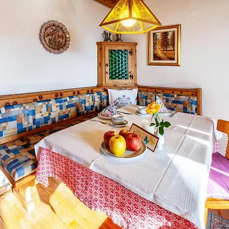 Adang Mutspitz Apartment